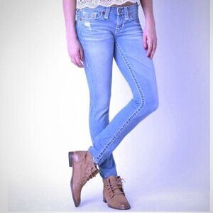 Big Star Liv Distressed Light Wash Skinny Jeans 25